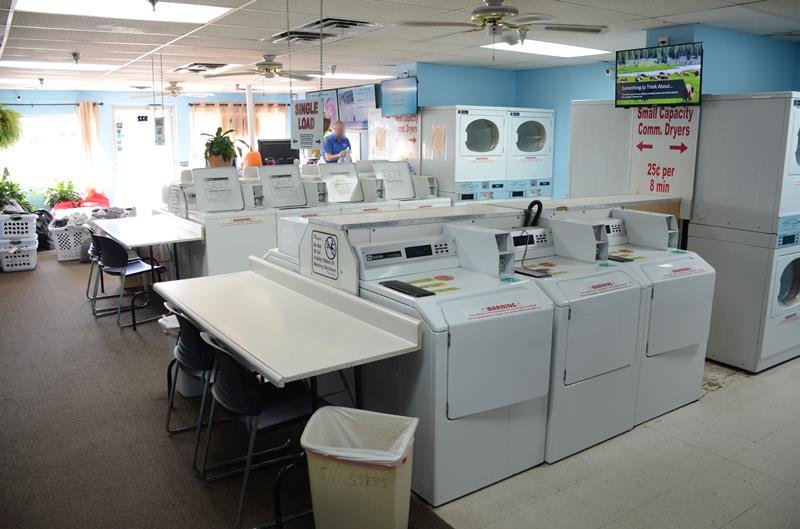 The Washtub inside of store in Blair Nebraska for Self service laundromat, Laundry service, drop off, dry cleaning